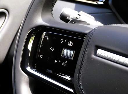 Land Rover - Range Rover Velar