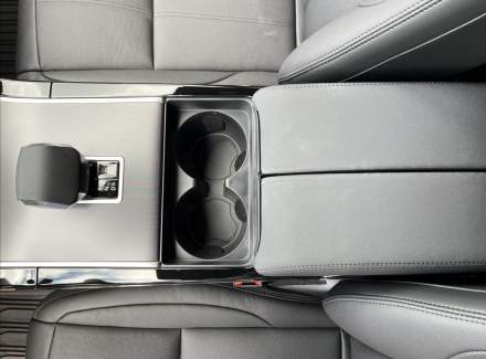 Land Rover - Range Rover Evoque