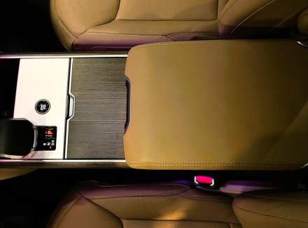 Land Rover - Range Rover