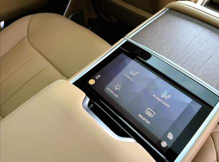 Land Rover - Range Rover