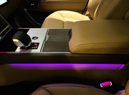 Land Rover - Range Rover