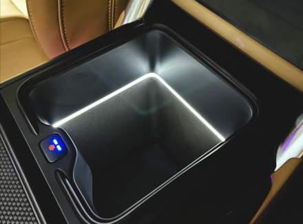 Land Rover - Range Rover