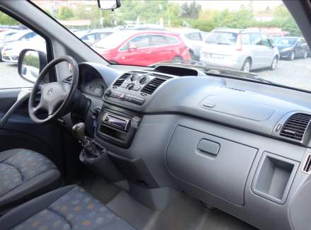 Mercedes-Benz - Vito
