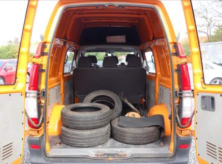 Mercedes-Benz - Vito