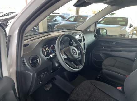 Mercedes-Benz - Vito