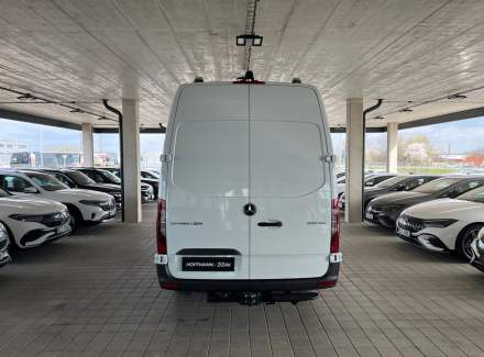 Mercedes-Benz - Sprinter
