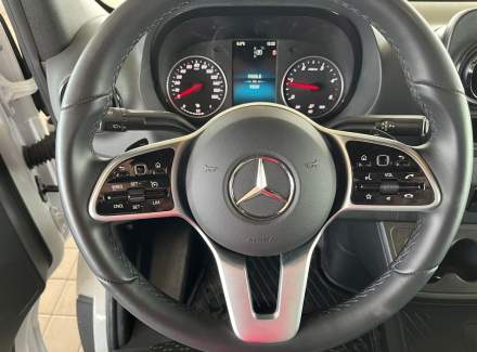 Mercedes-Benz - Sprinter