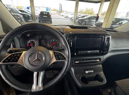 Mercedes-Benz - Vito