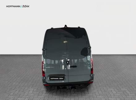 Mercedes-Benz - Sprinter
