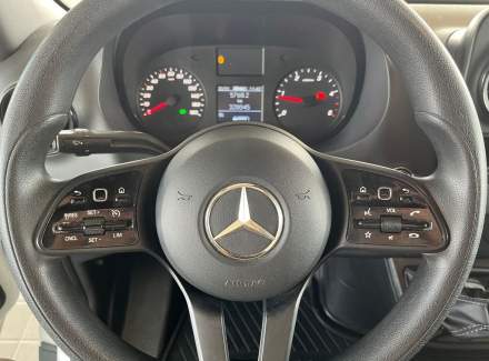 Mercedes-Benz - Sprinter