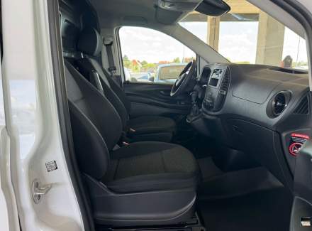 Mercedes-Benz - Vito