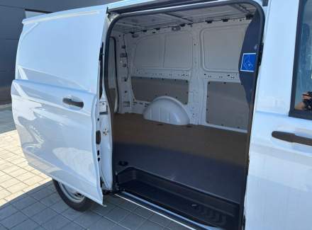 Mercedes-Benz - Vito