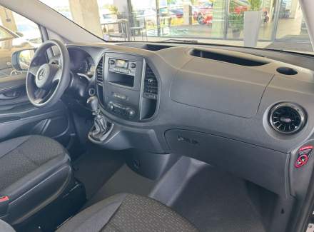 Mercedes-Benz - Vito