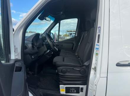 Mercedes-Benz - Sprinter