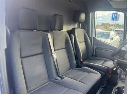 Mercedes-Benz - Sprinter