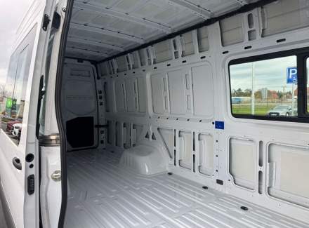 Mercedes-Benz - Sprinter