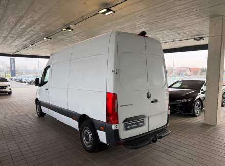 Mercedes-Benz - Sprinter