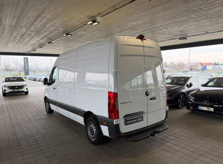 Mercedes-Benz - Sprinter