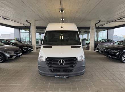 Mercedes-Benz - Sprinter