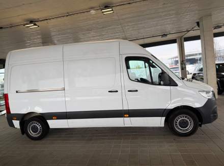 Mercedes-Benz - Sprinter