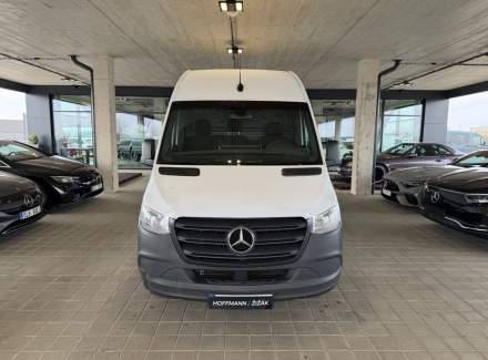 Mercedes-Benz - Sprinter