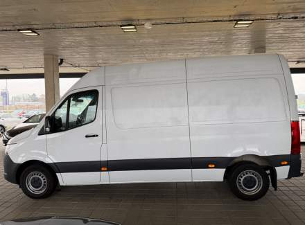 Mercedes-Benz - Sprinter