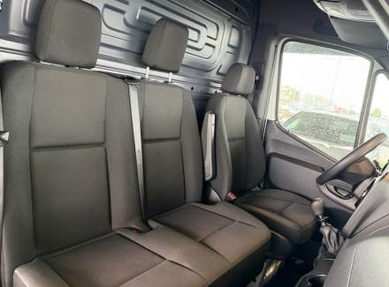 Mercedes-Benz - Sprinter