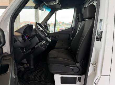Mercedes-Benz - Sprinter