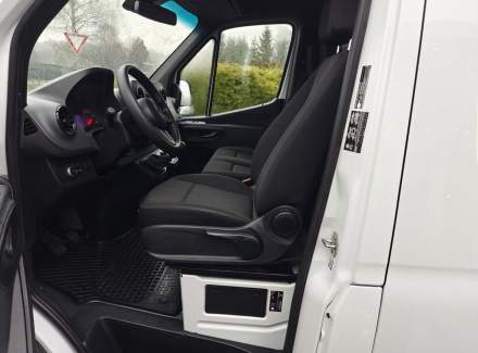 Mercedes-Benz - Sprinter