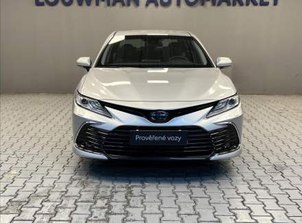 Toyota - Camry
