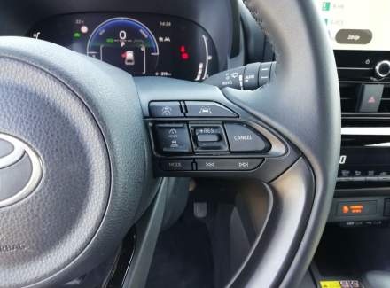 Toyota - Yaris Cross