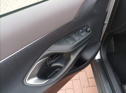 Toyota - Yaris Cross