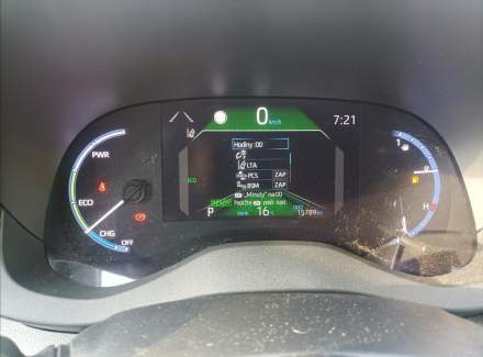 Toyota - Yaris Cross