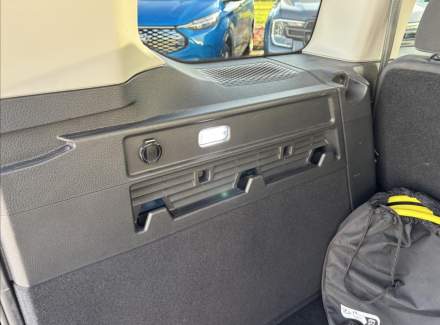 Ford - Tourneo Connect