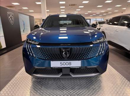 Peugeot - 5008