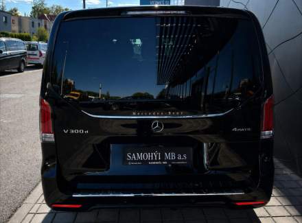 Mercedes-Benz - V-class