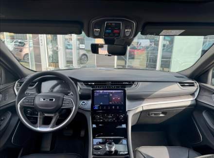 Jeep - Grand Cherokee