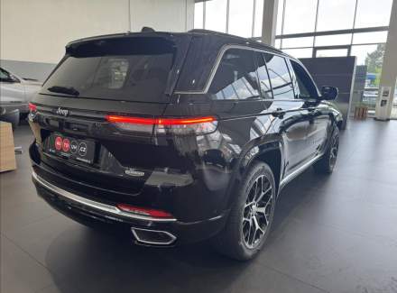 Jeep - Grand Cherokee