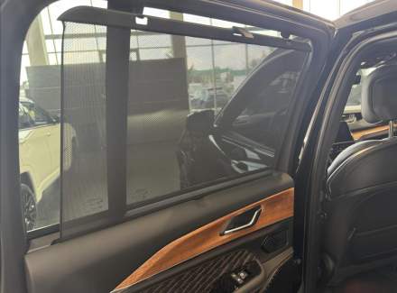 Jeep - Grand Cherokee