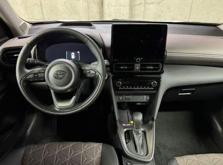 Toyota - Yaris Cross