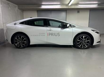Toyota - Prius