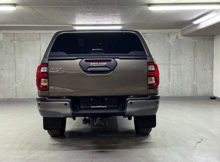 Toyota - Hilux