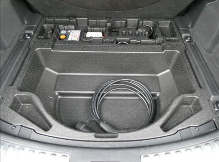 Land Rover - Discovery Sport