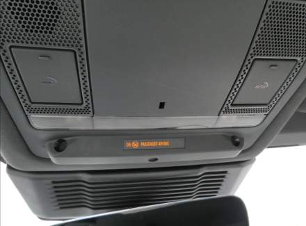 Land Rover - Discovery Sport