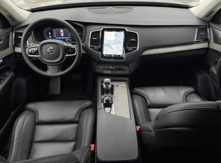 Volvo - XC90