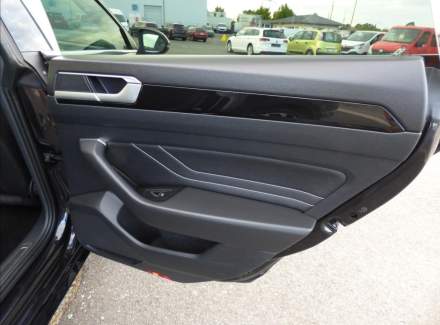 Volkswagen - Arteon