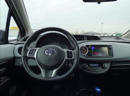 Toyota - Yaris