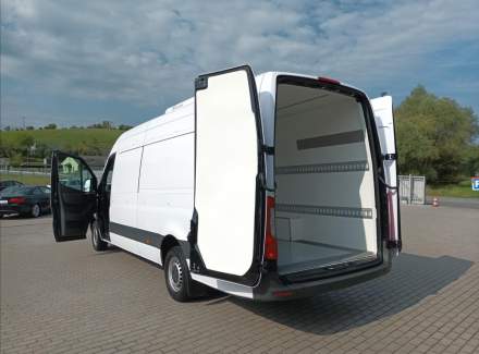 Mercedes-Benz - Sprinter