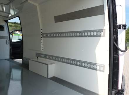 Mercedes-Benz - Sprinter