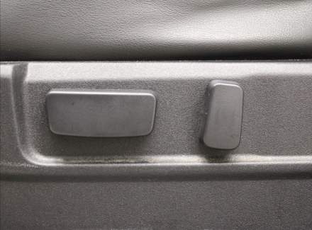 Mitsubishi - Outlander